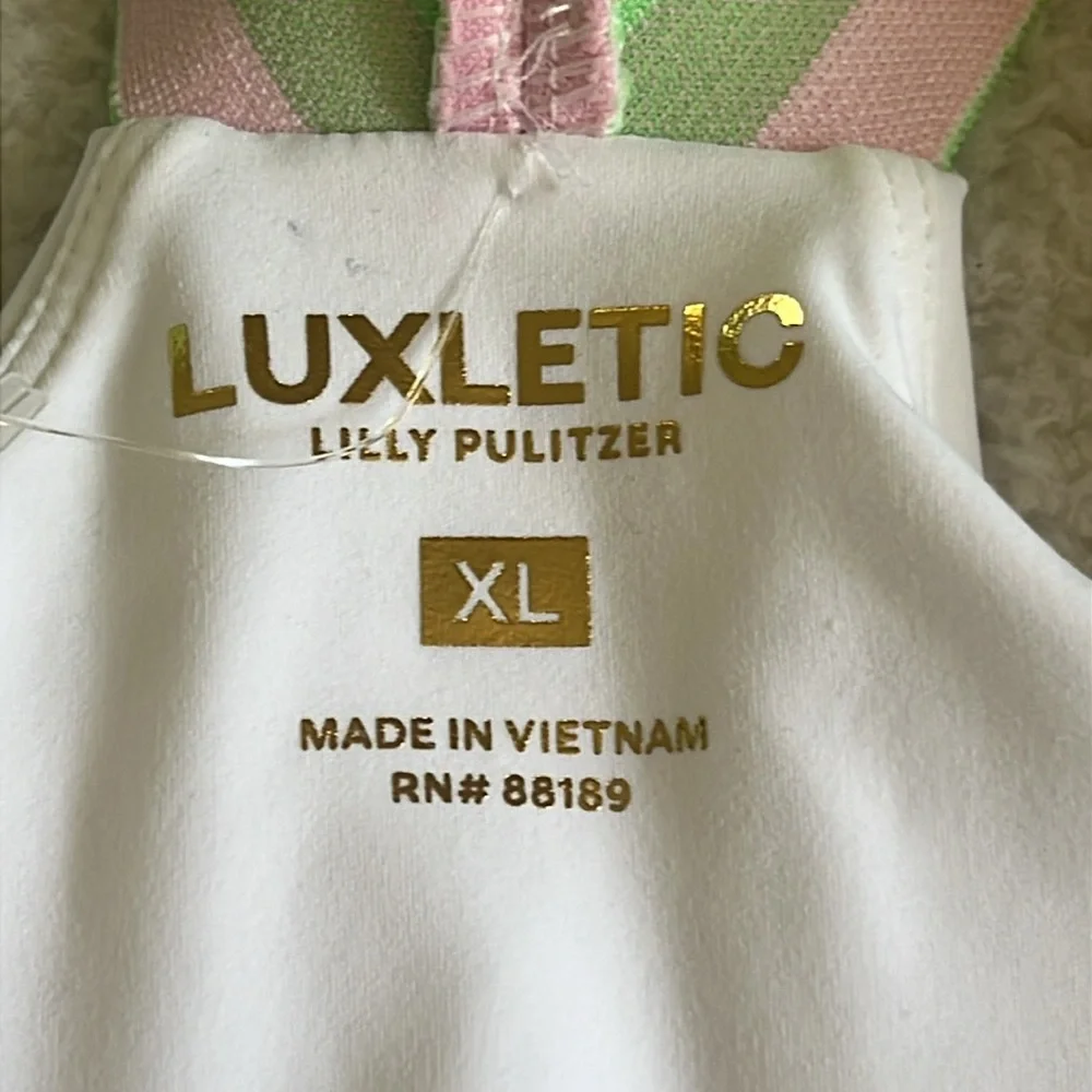 Lilly Pulitzer “Lollo” Luxletic Active Dress Resort White Pink Trim Size XL NWT - Picture 7 of 10